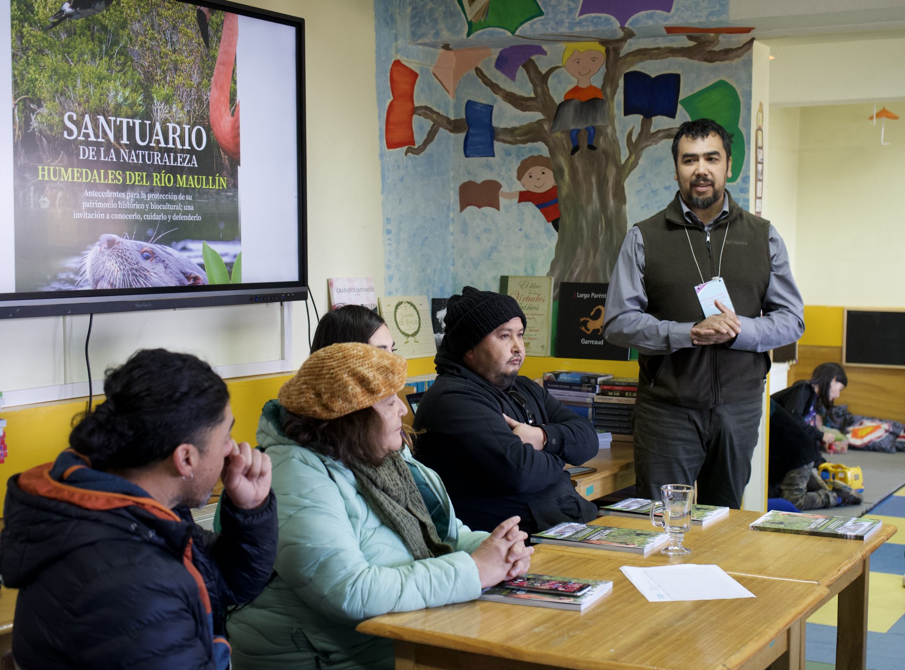 Lanzamiento del Nuevo libro Santuario de la Naturaleza Humedales del río Maullín